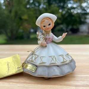 Josef Original Sweden Little International Bisque Figurine W Booklet